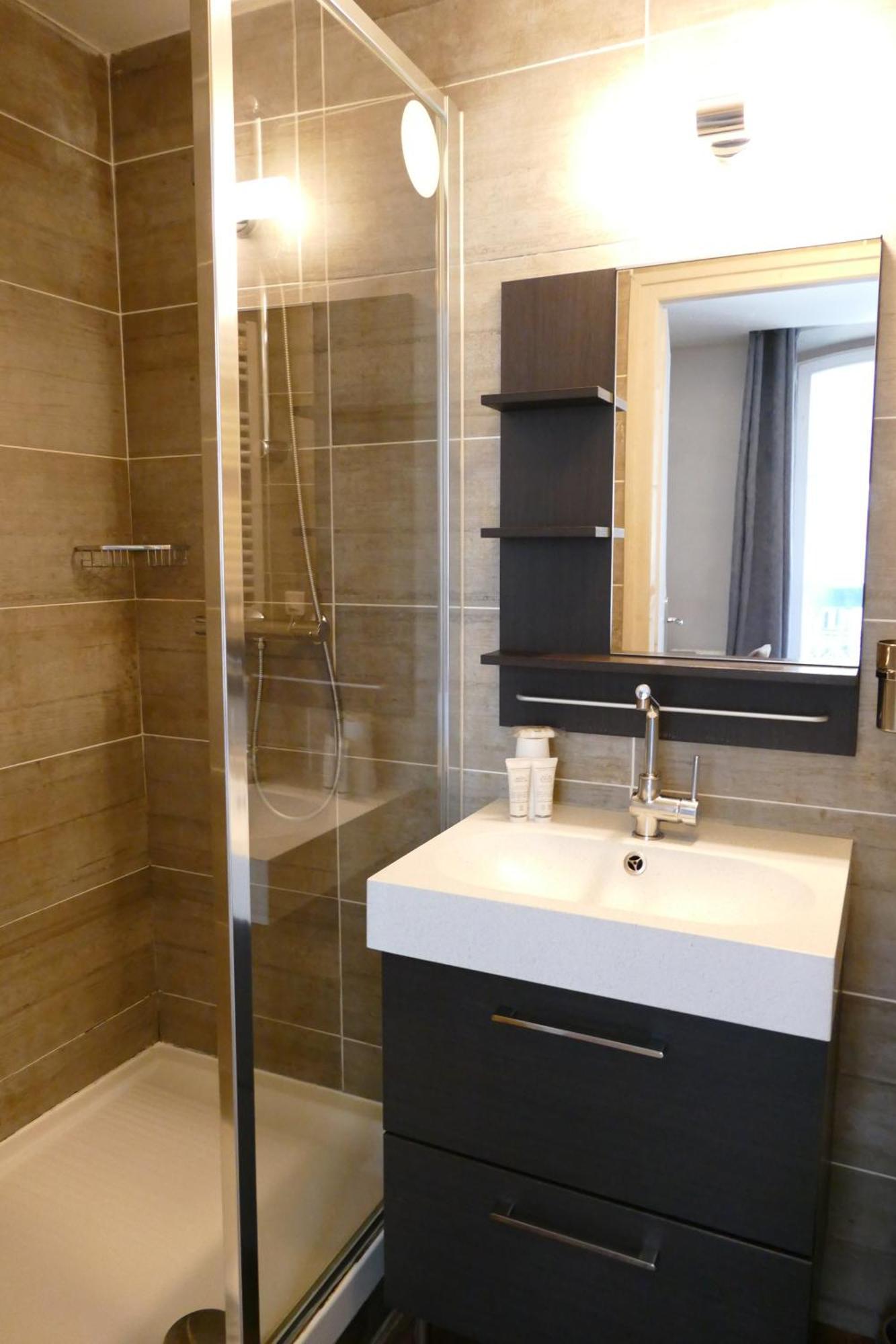 Atipik Hotel Аннесі Екстер'єр фото